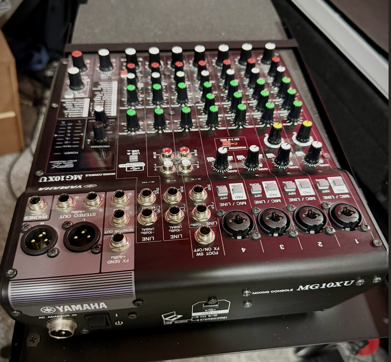 Yamaha Audio Mixer (MG10XU)