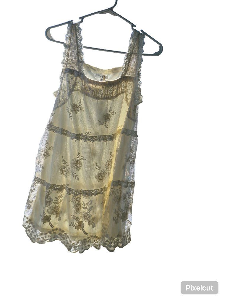 Brand new clothes different style and sizes S,M,L