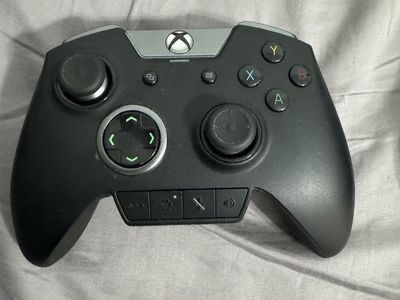 Razer Wolverine Ultimate Gaming Controller for Xbox One, Series X|S, PC - Used