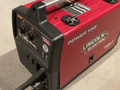 Lincoln 180 Dual Power MIG welder 120v/220v