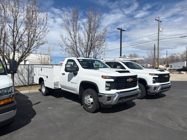 2025 Chevrolet Silverado 3500 Work Truck