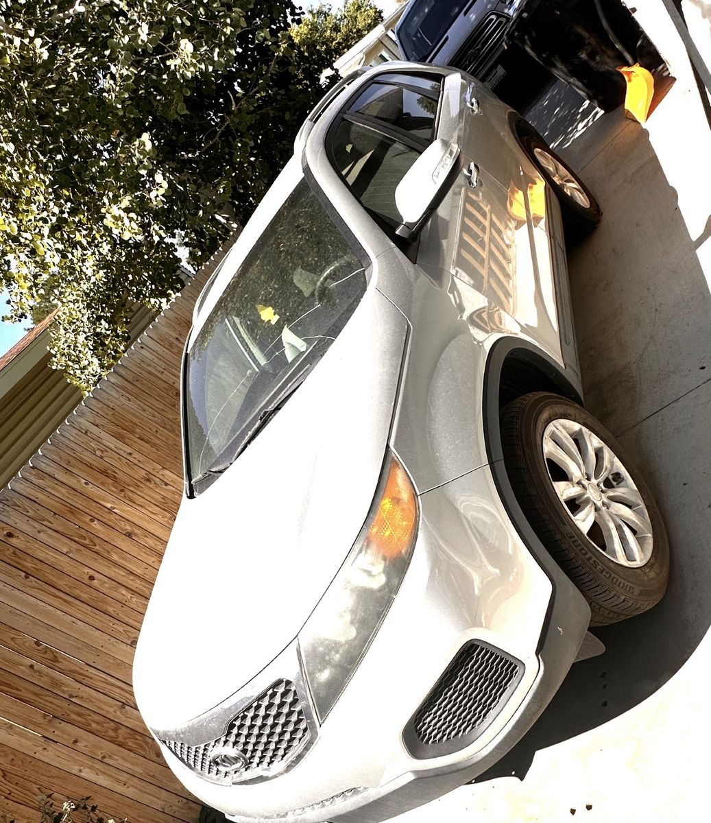 2011 Kia Sorento LX