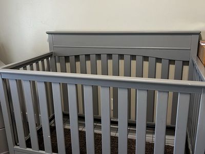 Crib