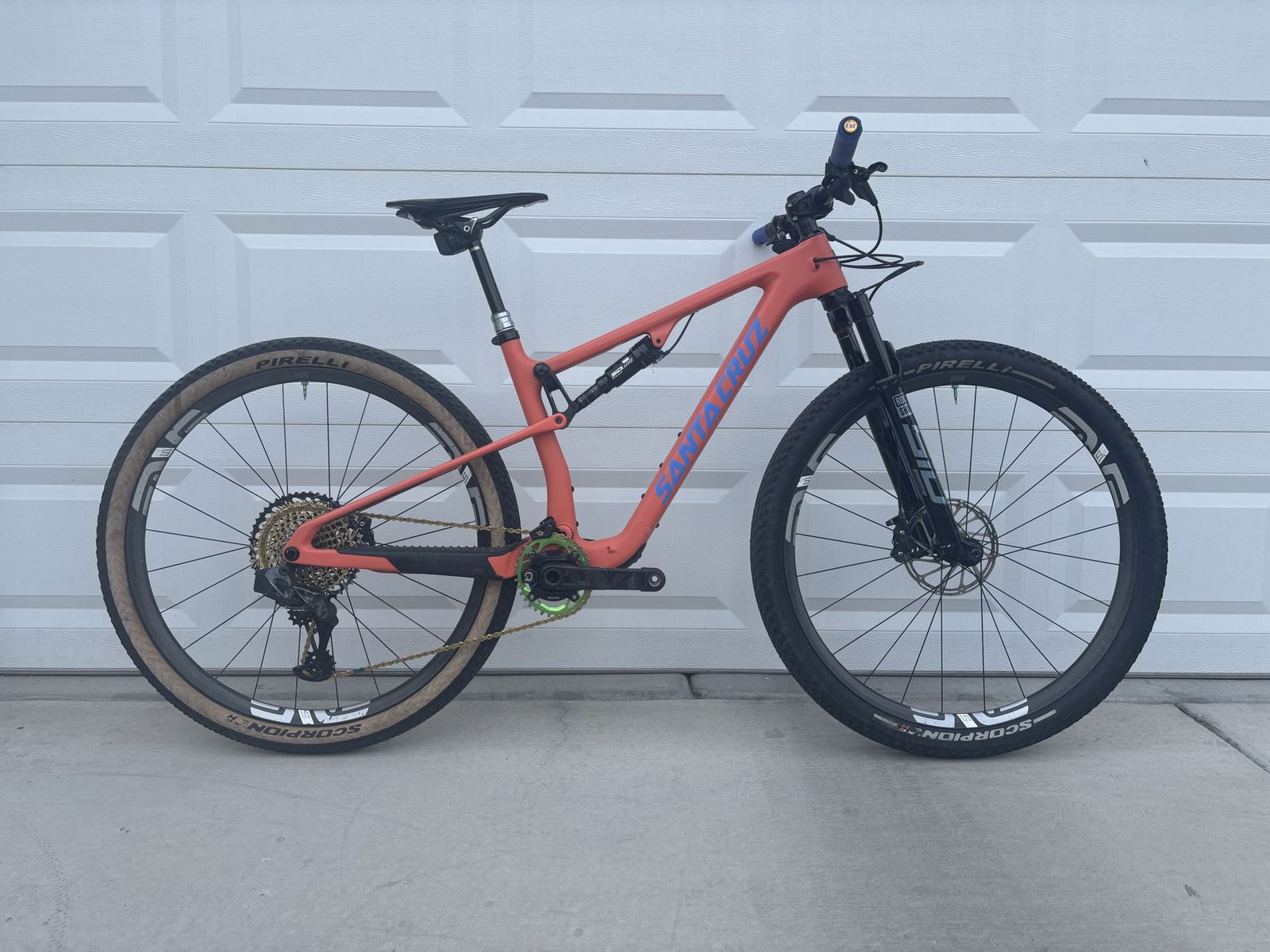 2023 Santa Cruz Blur CC Trail with full AXS