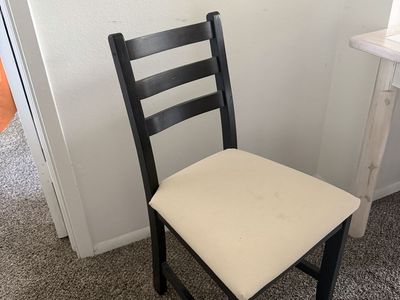 4 Chairs 40 dollars!
