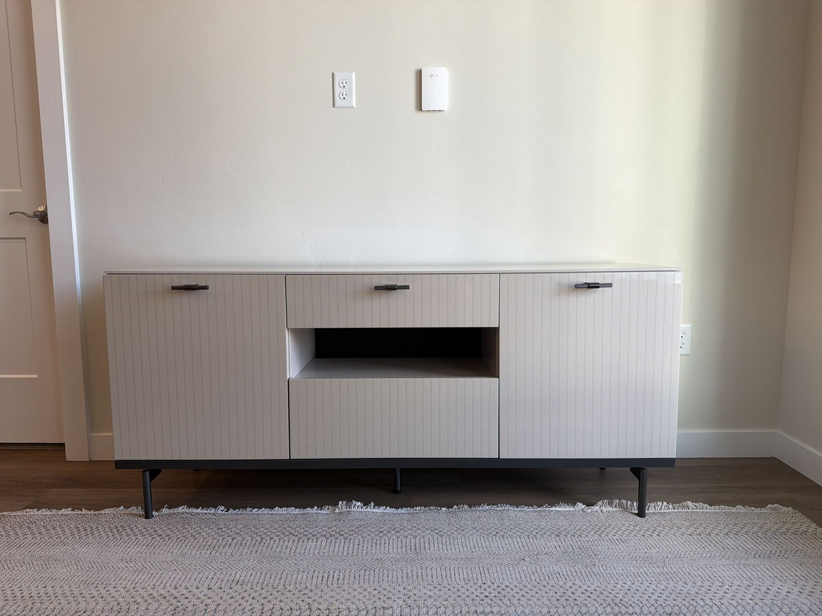 Modern high end Italian TV stand