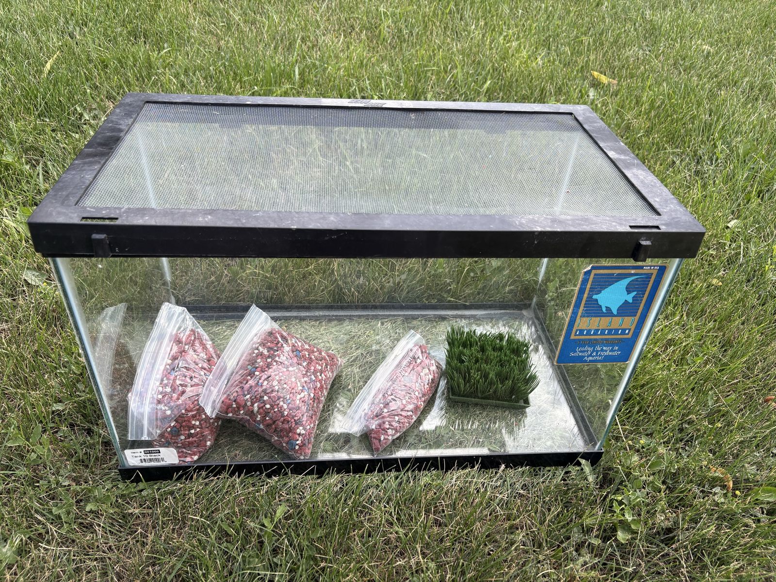 2 Aquariums