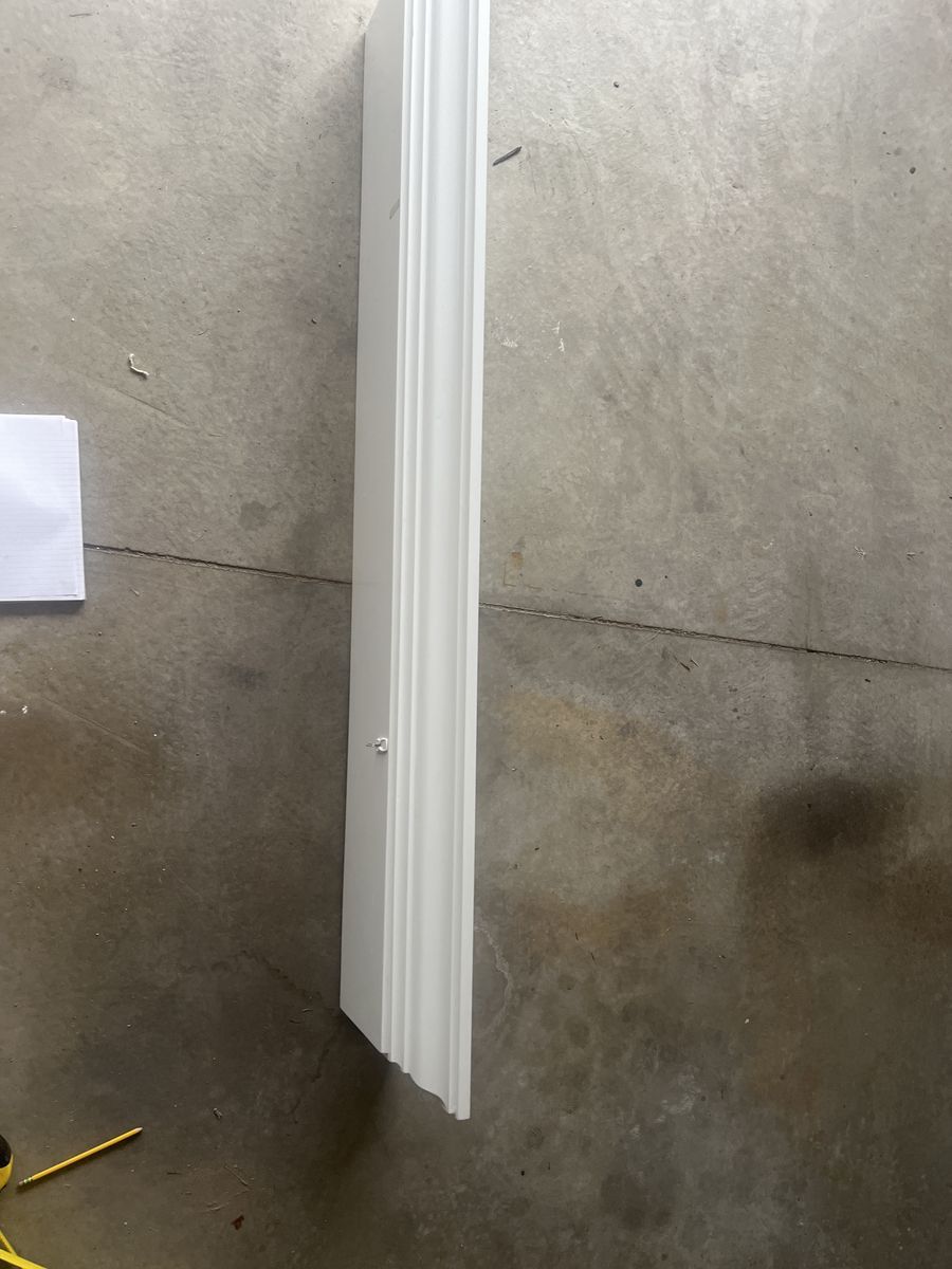 White mantle