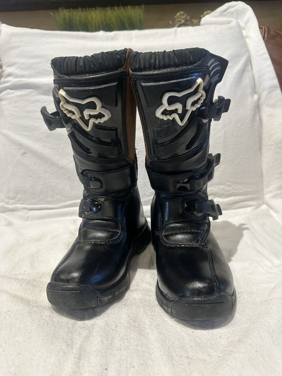 Fox comp 3 youth size 2 black motorcycle boots