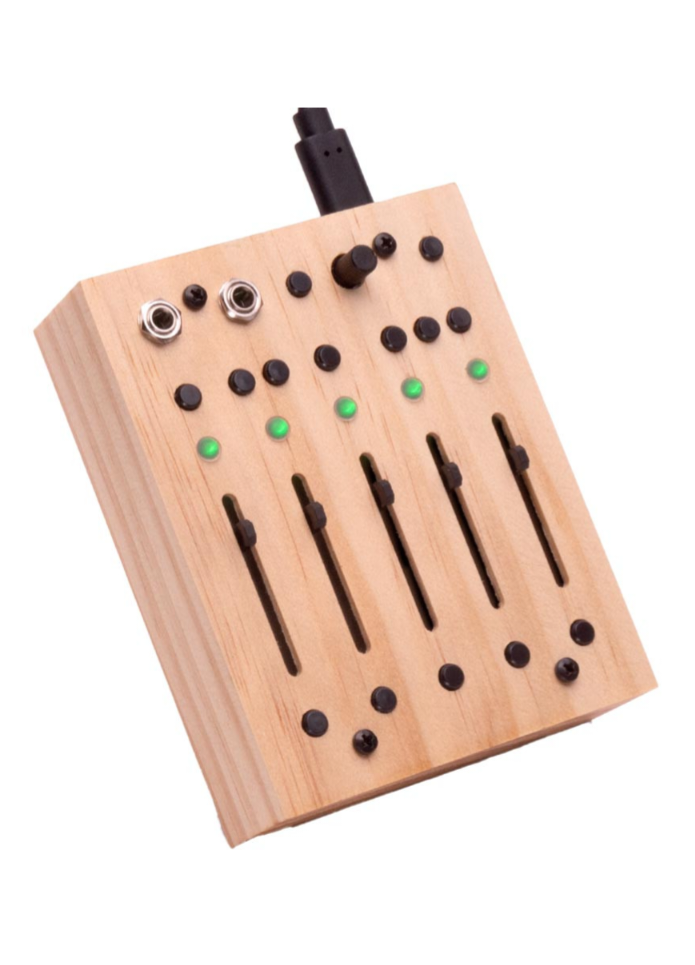 Critter & Guitari 5 Moons Multi Track Recorder + Looper