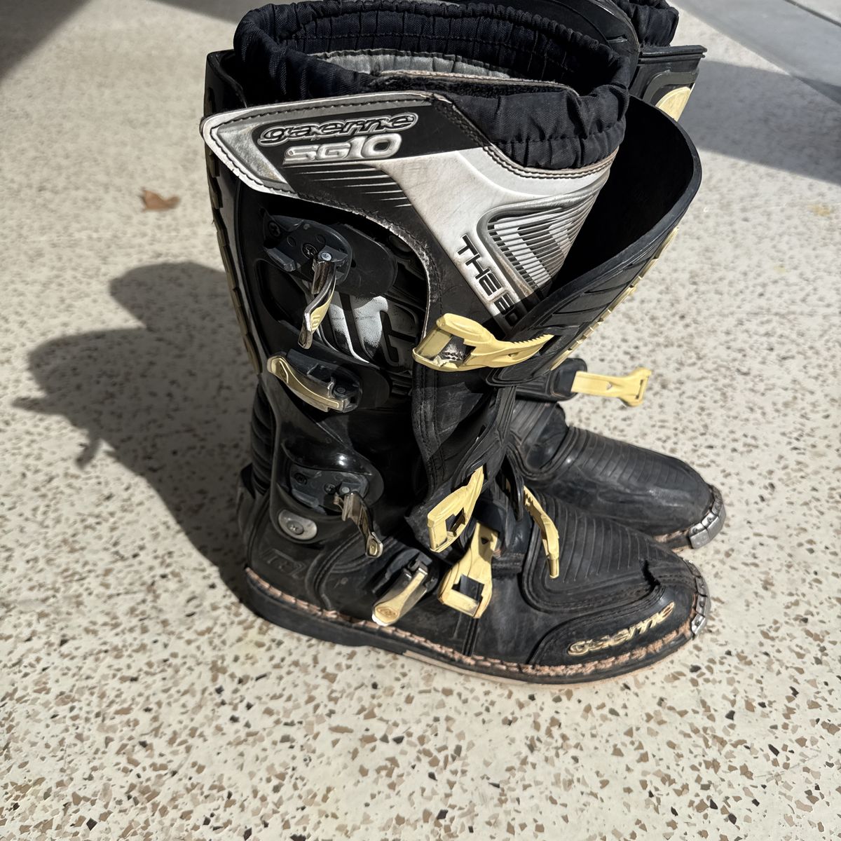 Gaerne SG10 Mens Size 11 Motocross Boots