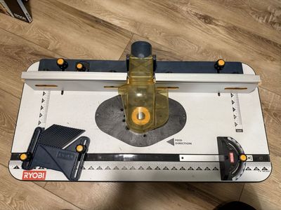 Ryobi Router Table Benchtop Woodworking Tool with Fence and Miter Gauge