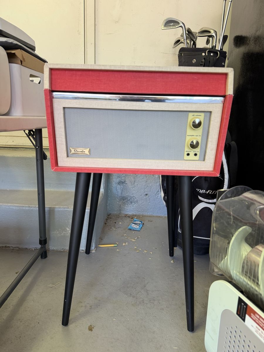 Crosley Dansette Bermuda record player