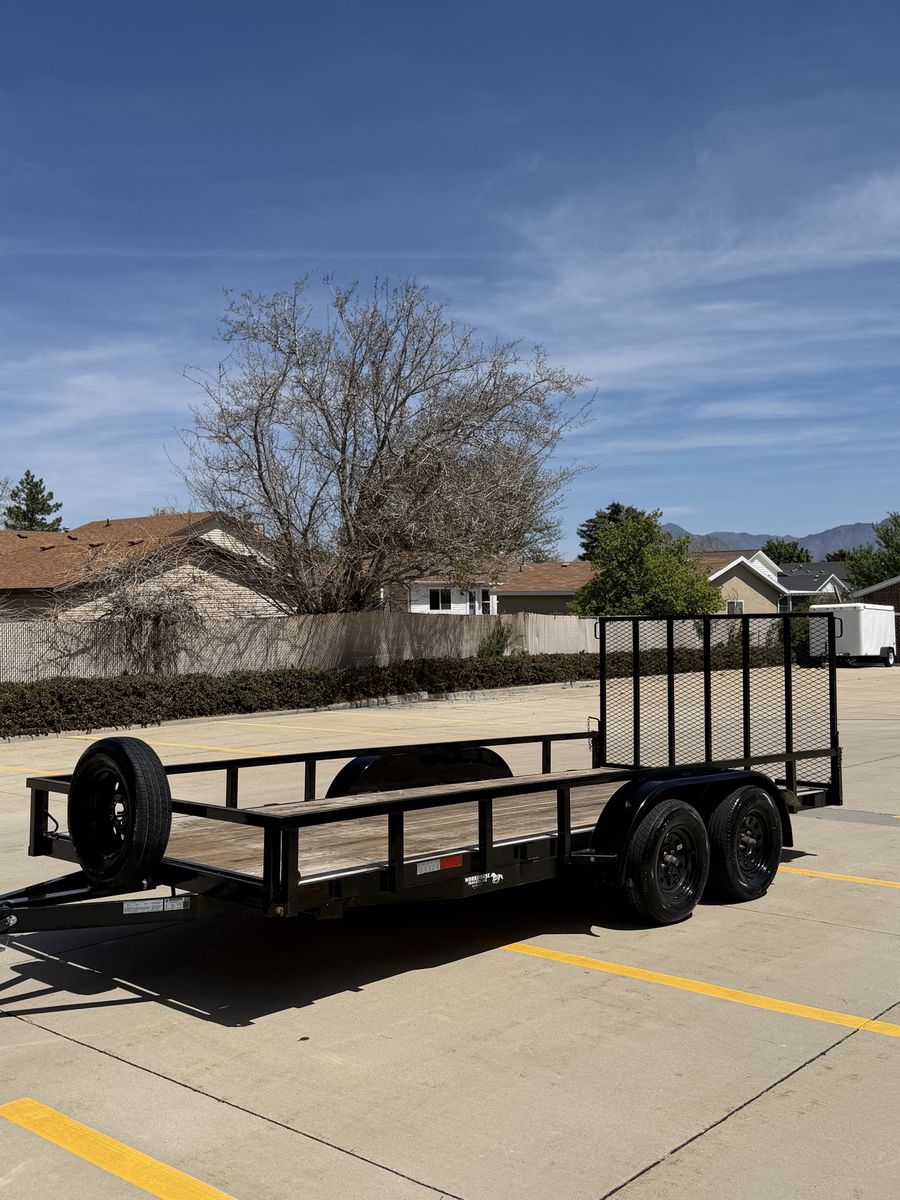 Like new 2024 7x16 dual axle trailer