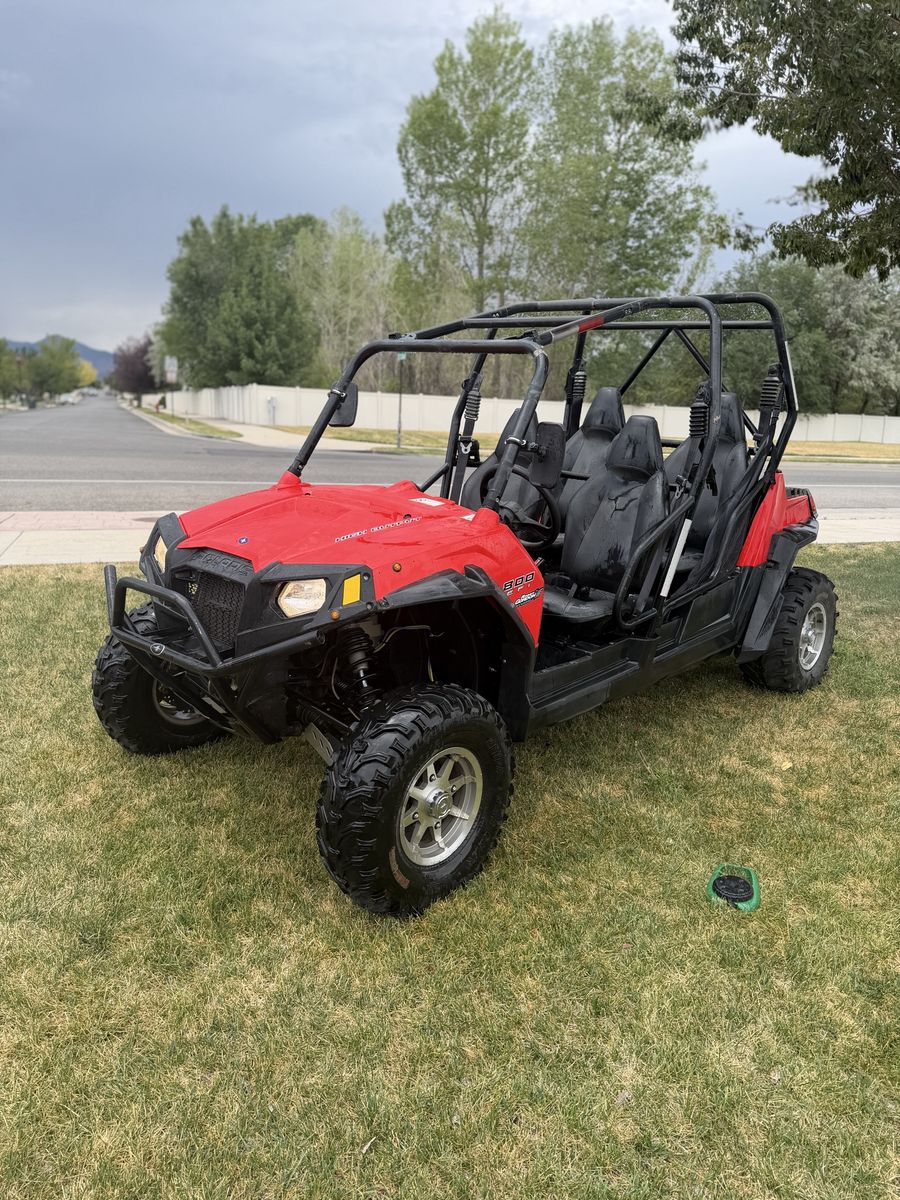 Polaris RZR 800 S 4 seater EFI 4x4