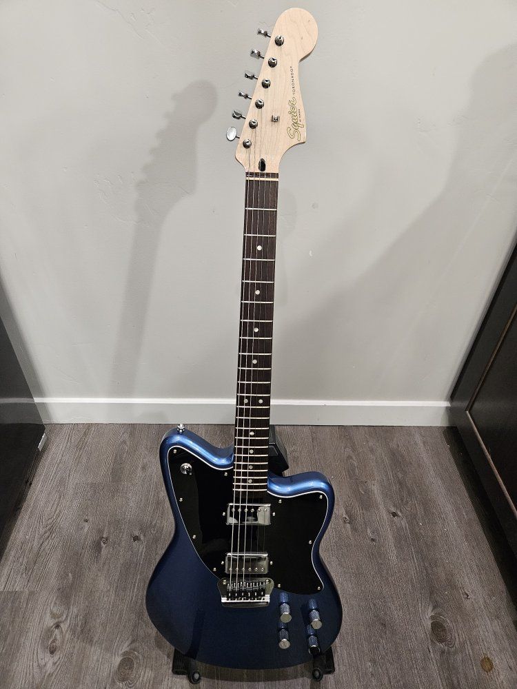 Squier Toronado