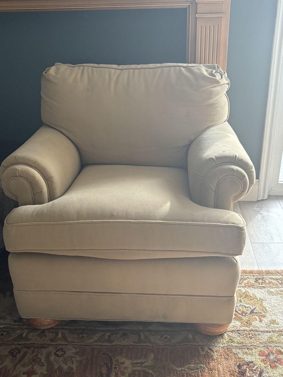 Couch & chair set