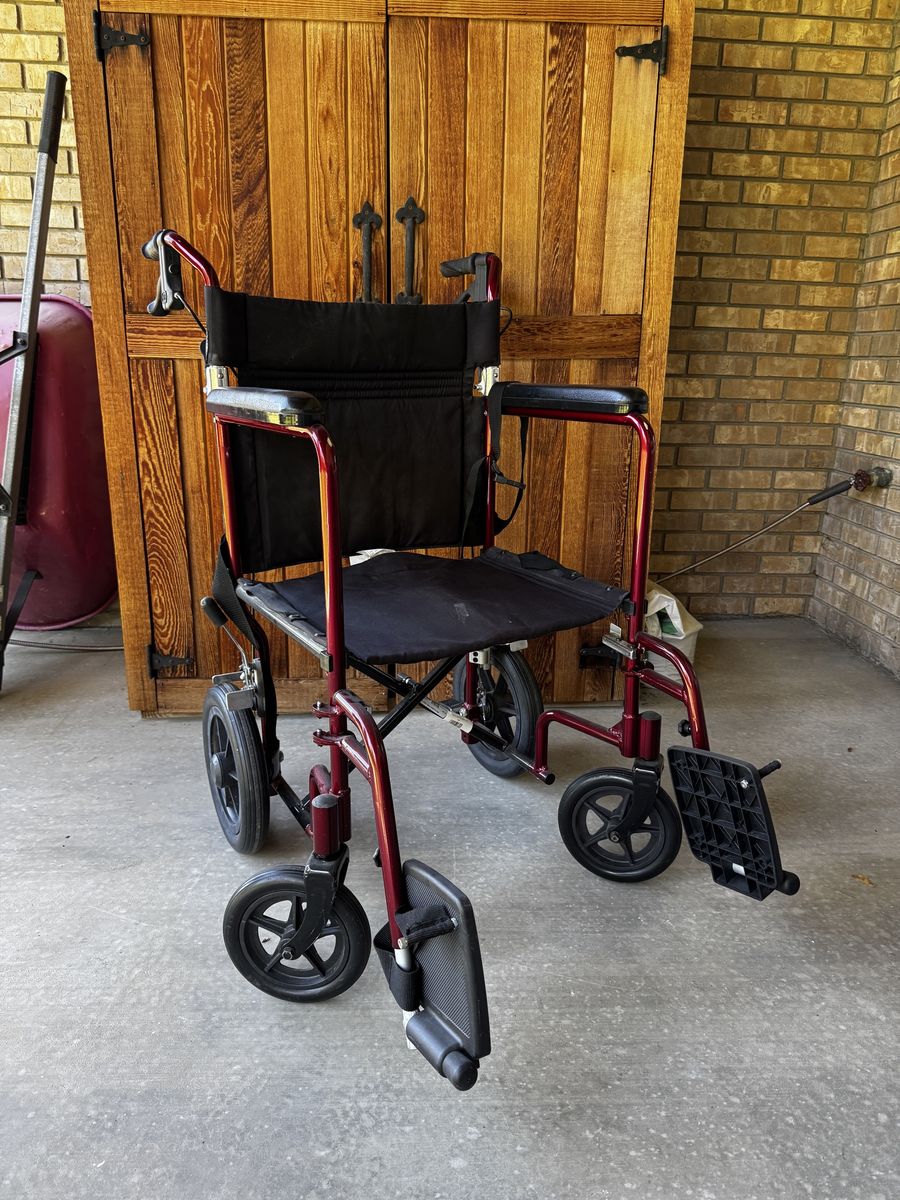 Drive Medical Lightweight Expedition Transport Wheelchair, Red, Foldable