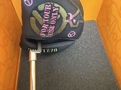 Very rare Scotty Cameron CircleT 7.2. All original. All “four tour use only.” welded neck. 34”