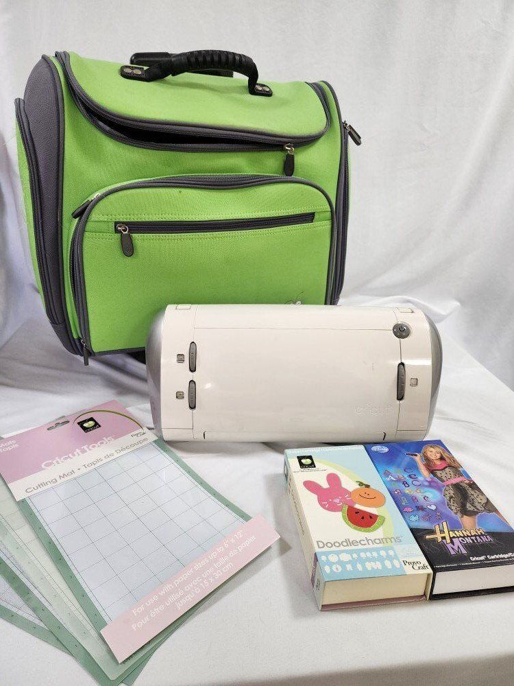 Cricut Personal Electronic Cutter (V1)