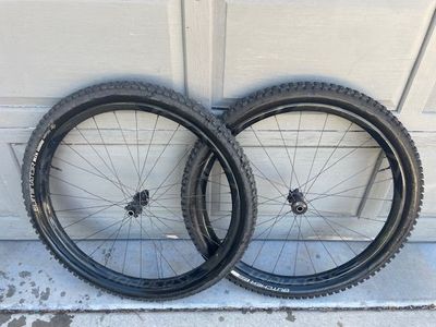 Roval Traverse SL Carbon 29" wheelset (Non-Boost)