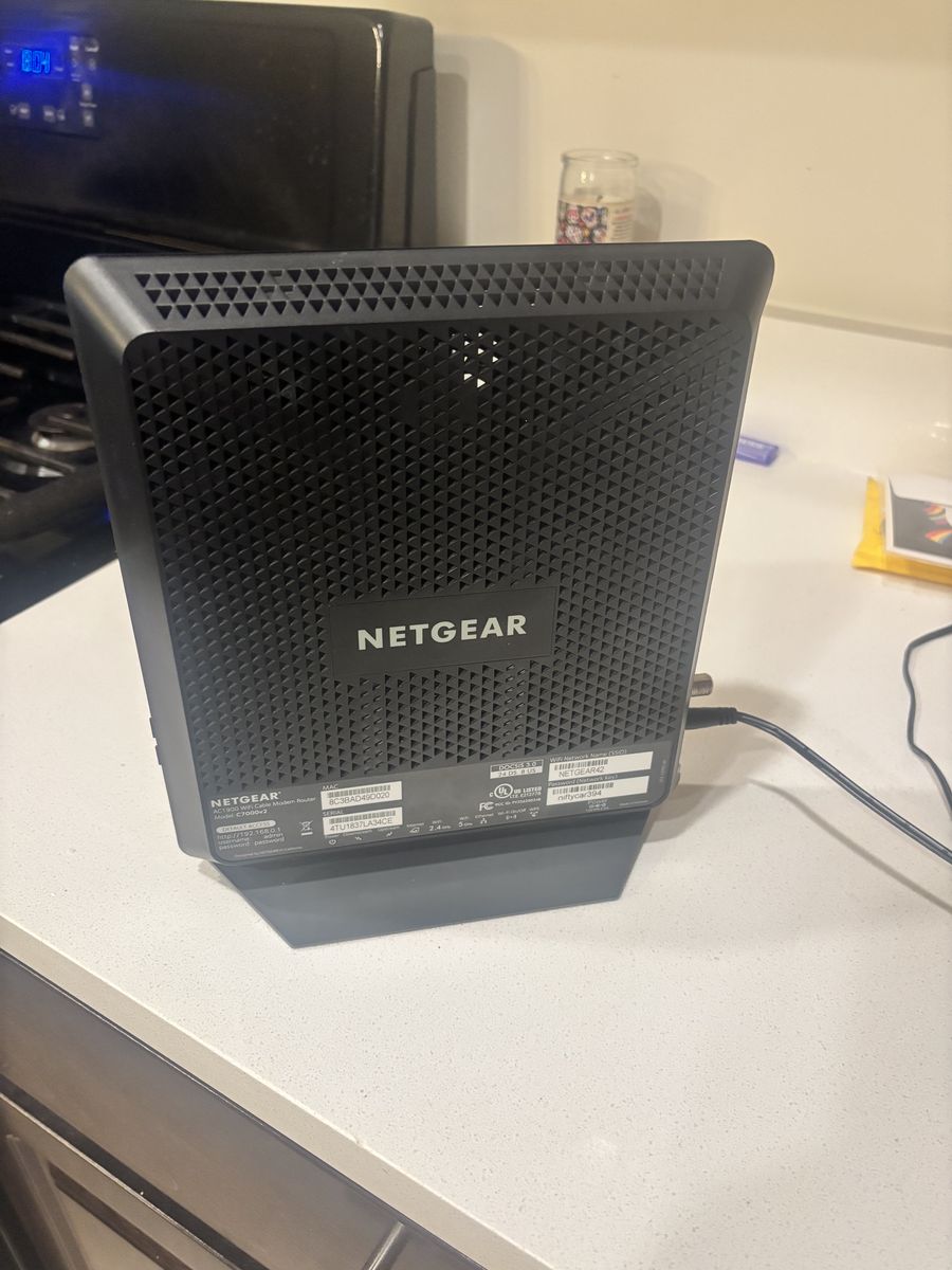NETGEAR C7000v2 AC1900 WiFi Cable modem router-DOCSIS 3.0 dual band