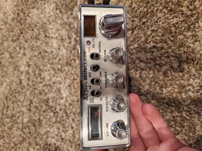 Cobra 25 LTD Classic Radio