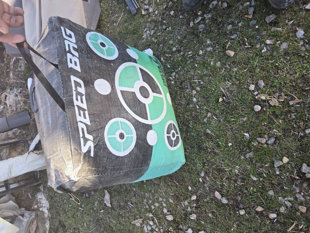 Delta Mckenzie Speed Bag