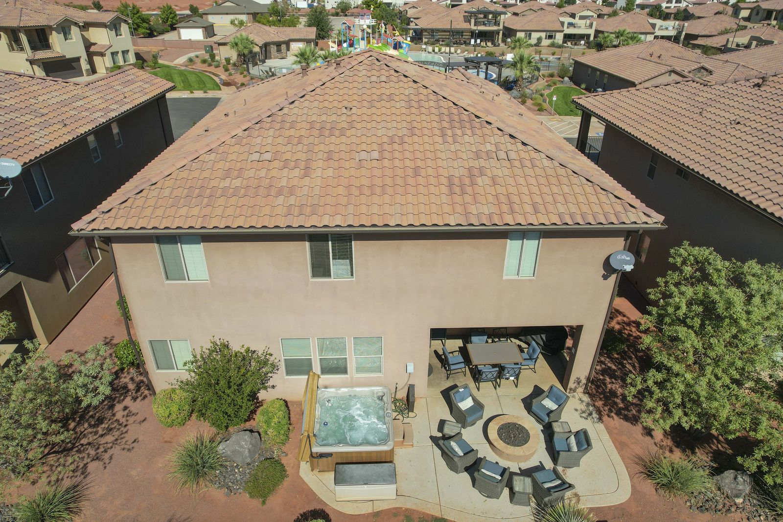 Main image 5