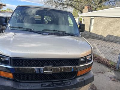 2010 CHEVROLET EXPRESS