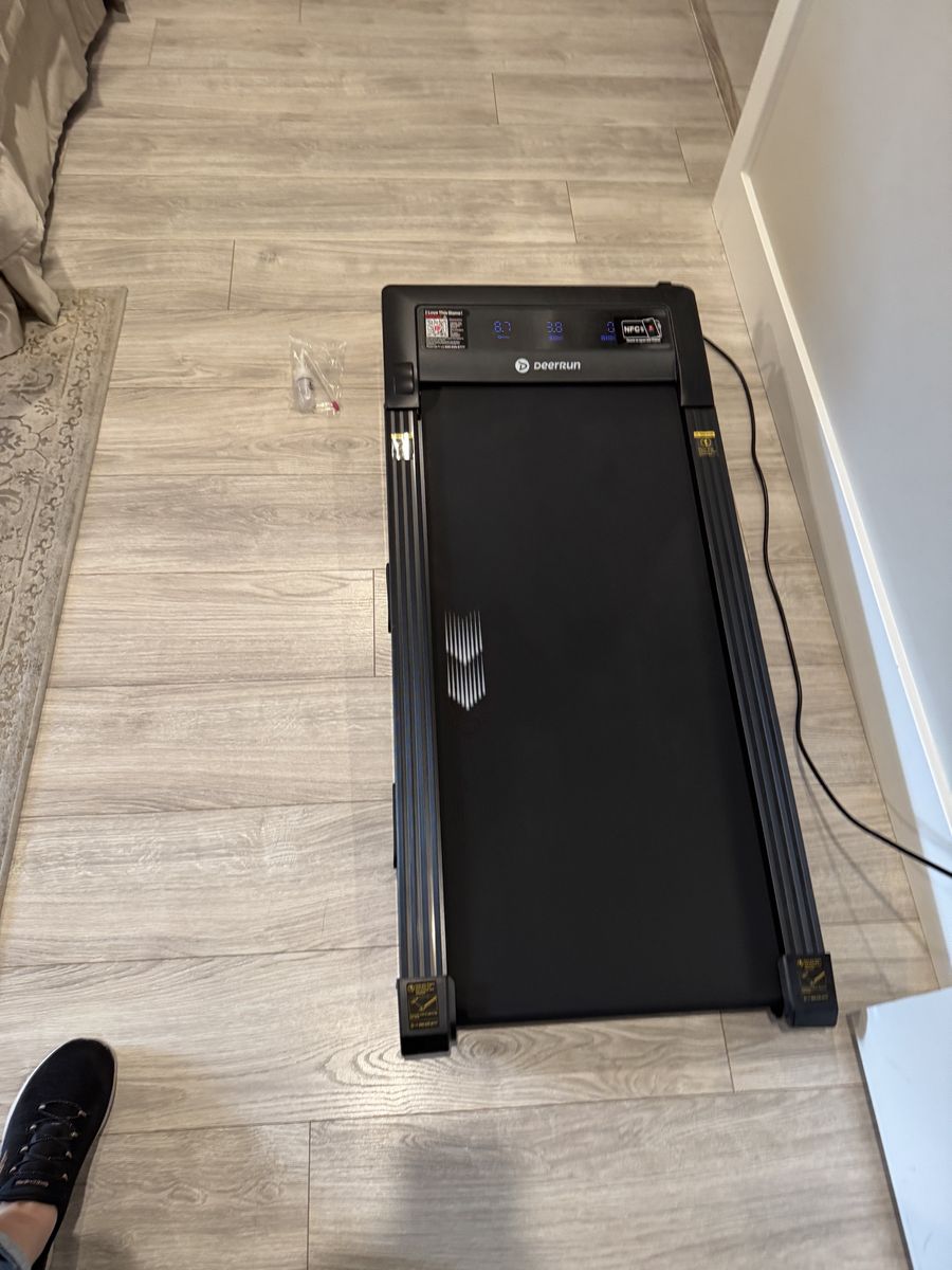 DeerRun Under Desk Treadmill Compact Walking Pad with Display