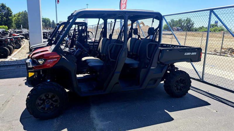 2024 Can-Am® Defender MAX DPS HD10