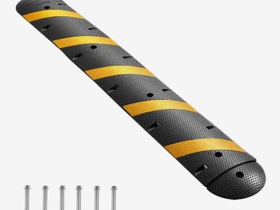 New - Vevor Rubber Speed Bump, Single Unit w/ Dual Channel Cable Protector Ram