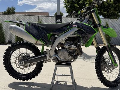 2022 KX450F