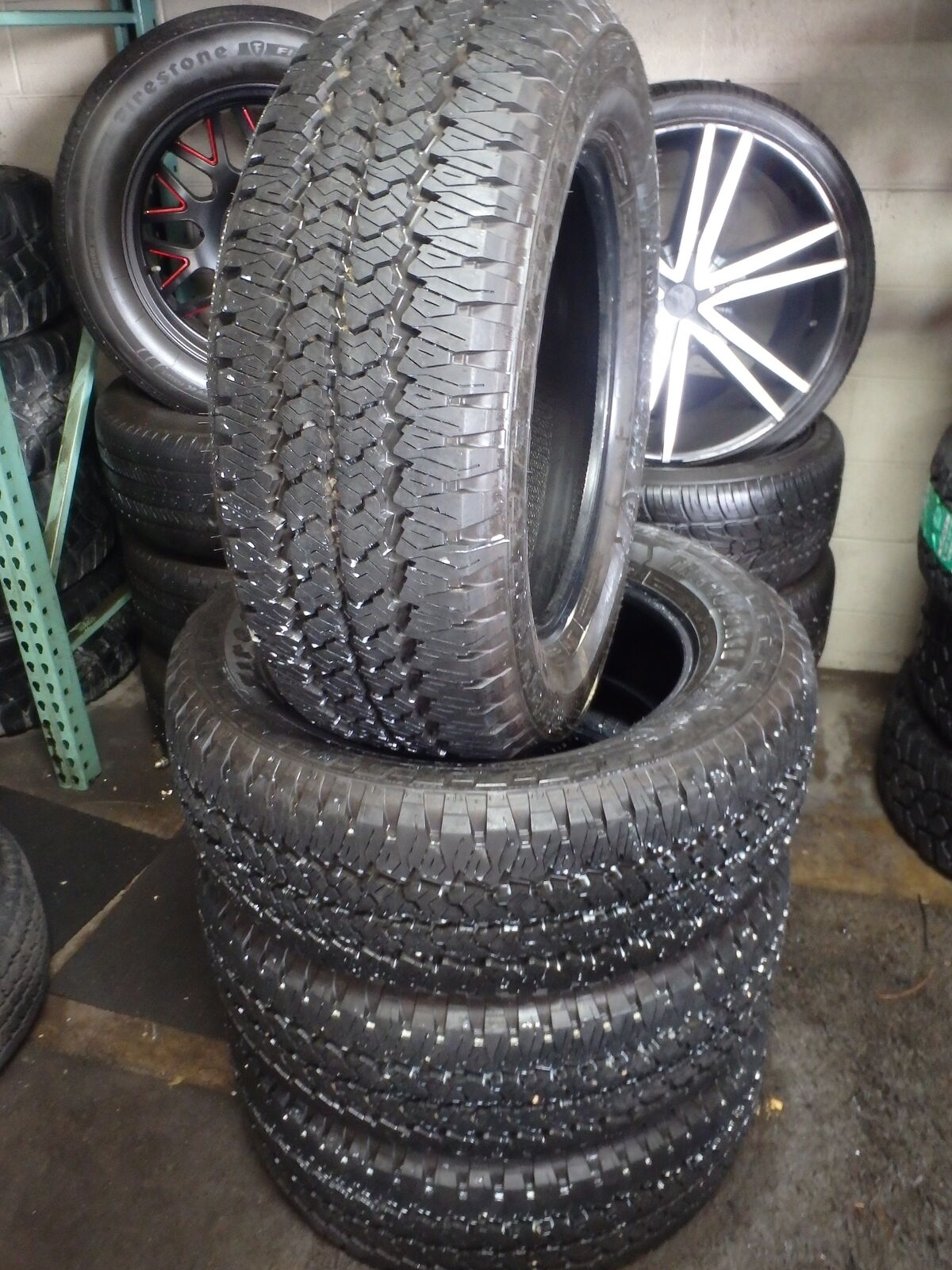 285/60R20 FIRESTONE TRANSFORCE AT 2 SET OF USED TIRES