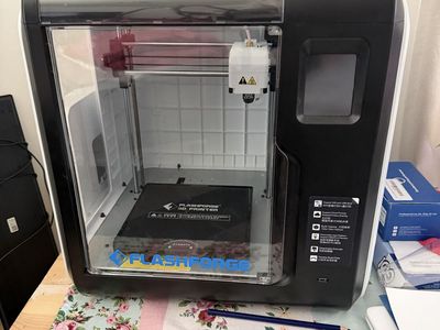 Flash forge 3d printer