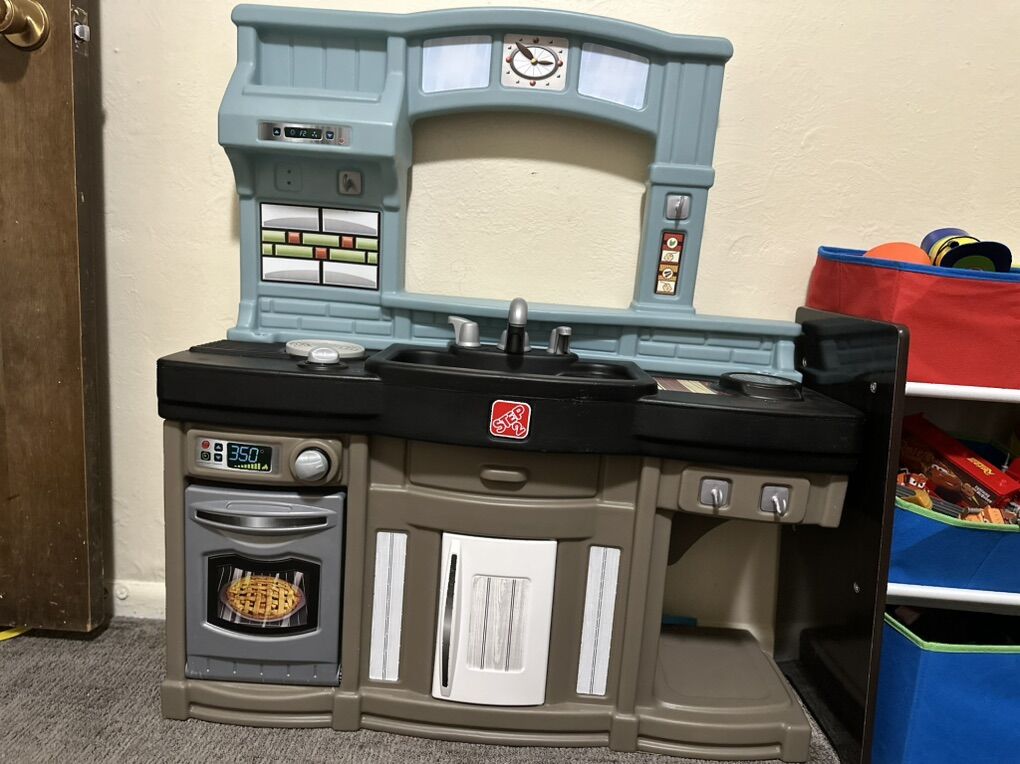 Step Two Play Kitchen