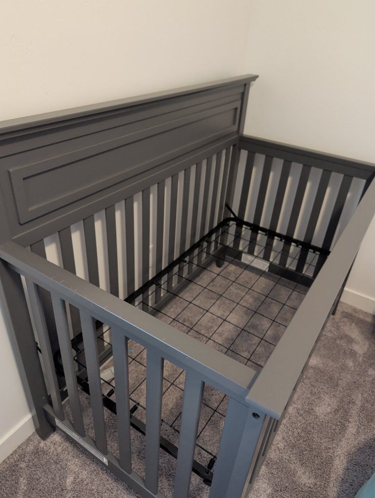 Dark Gray Wood Baby Crib - Minor Wear, Sturdy Design