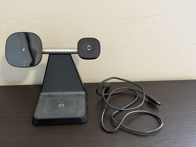 MagSafe charging stand