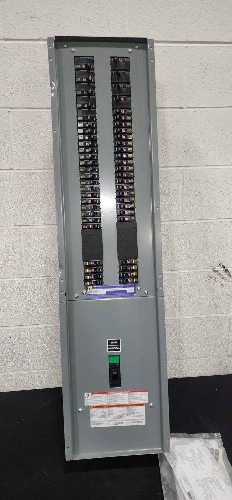 Square D 200A Electrical Panelboard 208V/120V 3-Phase NQ-Series M-566E Trim NC300HR