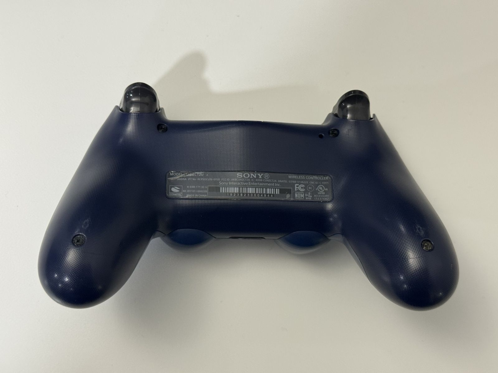 Main image 6