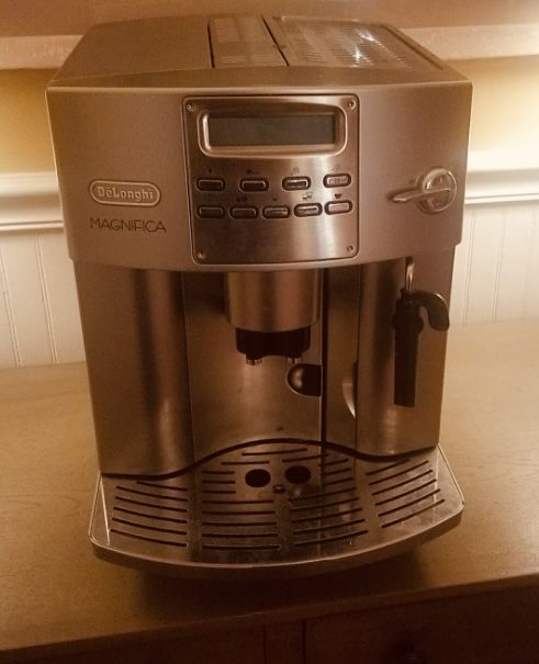 Espresso, Cappucino, Coffee Maker Delonghia - bday, anniversary, etc.