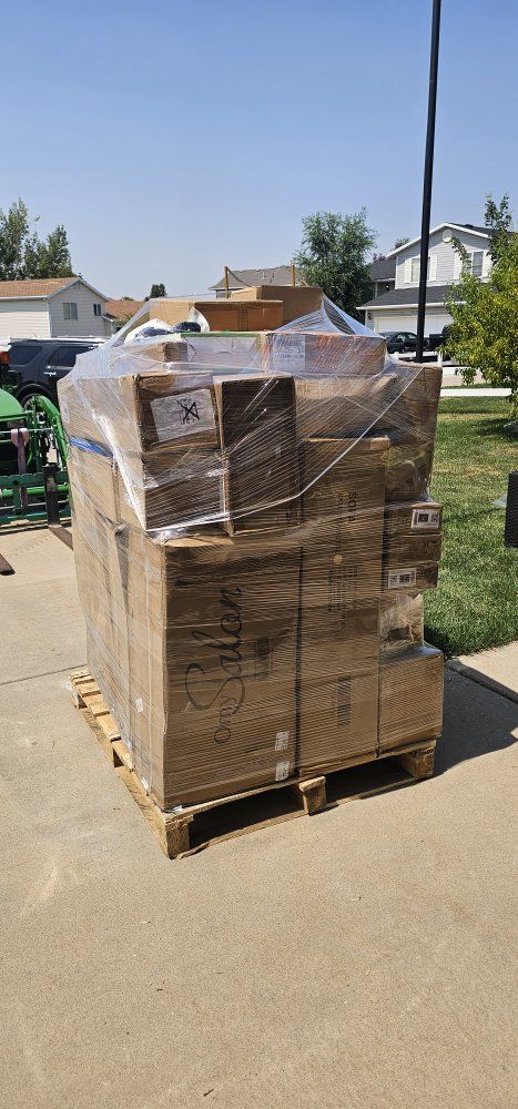 Mixed Liquidation Goods & Customer Returns Pallet