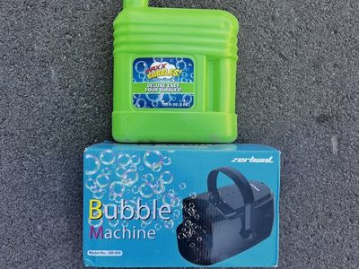 Bubble machine with bubbles for Party, Celebration, Event, Holidays, Fun
