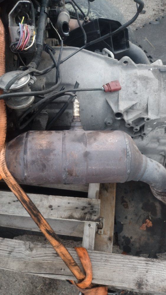 Audi A6 2011 Catalytic converter 