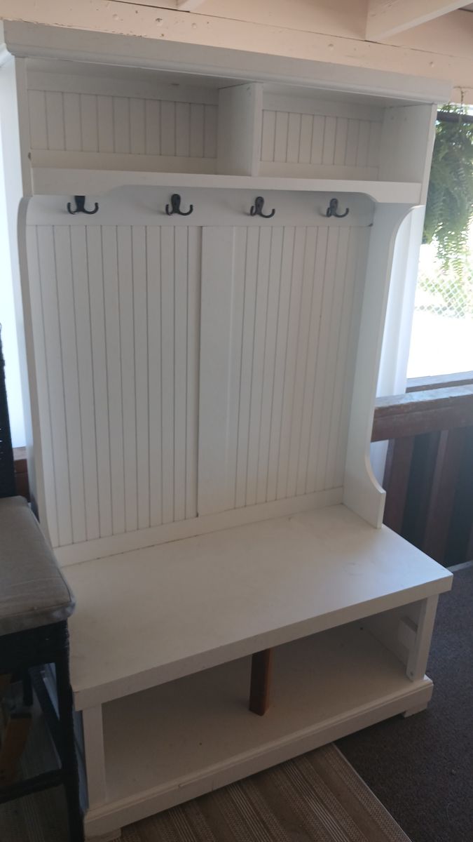 Entry way coat holder/bench