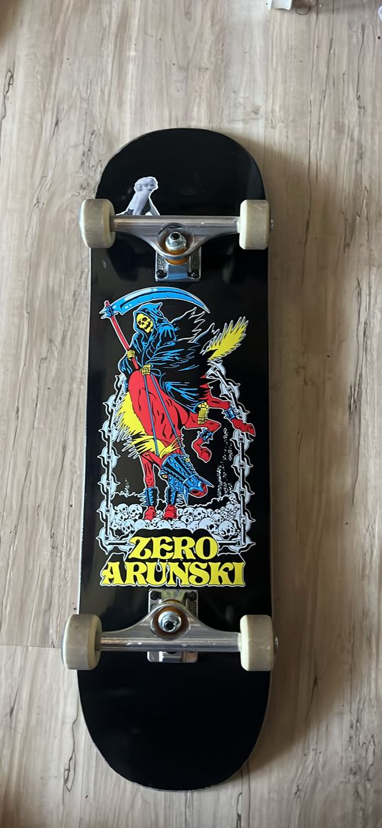 Custom Skateboard Zero 8.5" Deck Independent Trucks Thrasher Grip Tape Barely Ridden