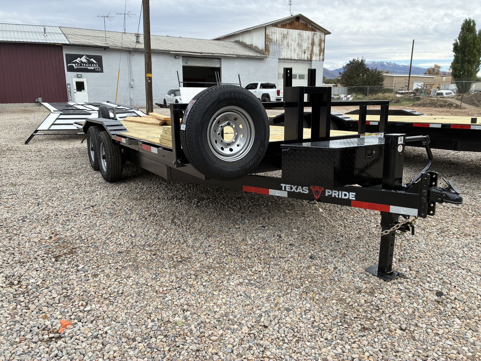 2026 Tilt Deck Trailer 102”x21 14K BP