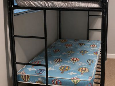 Black Metal Twin Bunk Bed