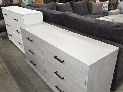 🪂Dressers, Sectionals, Sofas, Tables and more!
